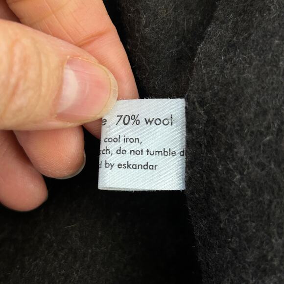 Eskandar Wool Cashmere Vest Size 0 OS Dark Brown Black Minimalist - Picture 5 of 6